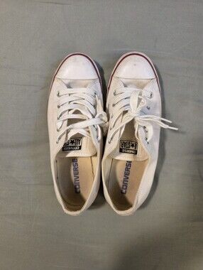 White Converse Size 6